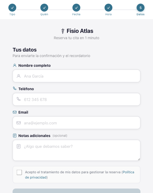 Formulario final de reserva con datos de contacto y privacidad